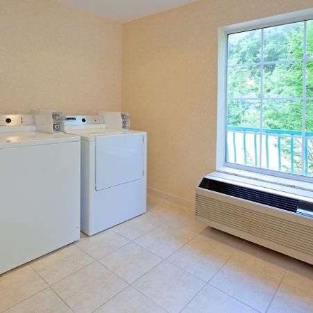 Holiday Inn Express Mount Arlington By Ihg Eksteriør bilde